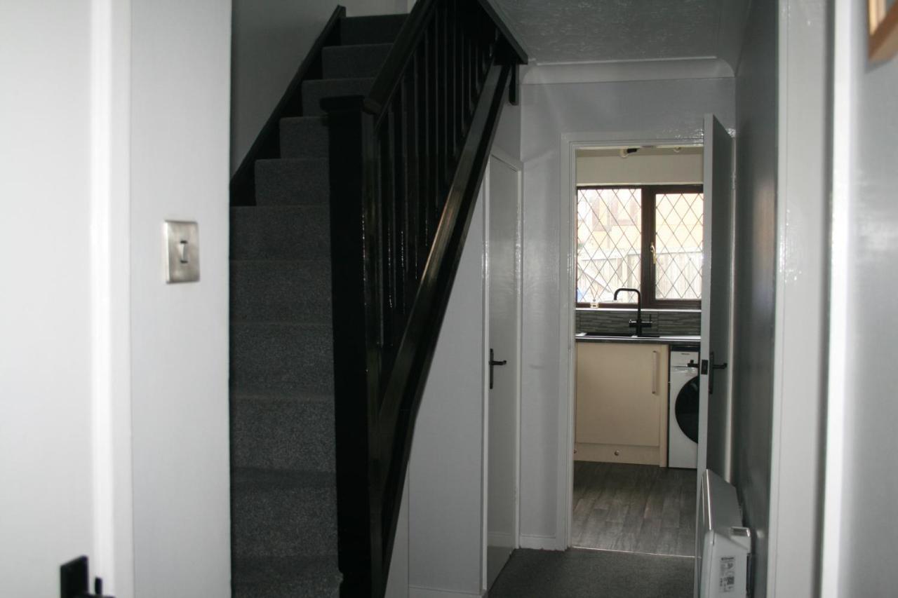 House On Cul De Sac Apartment Lakenheath Exterior photo